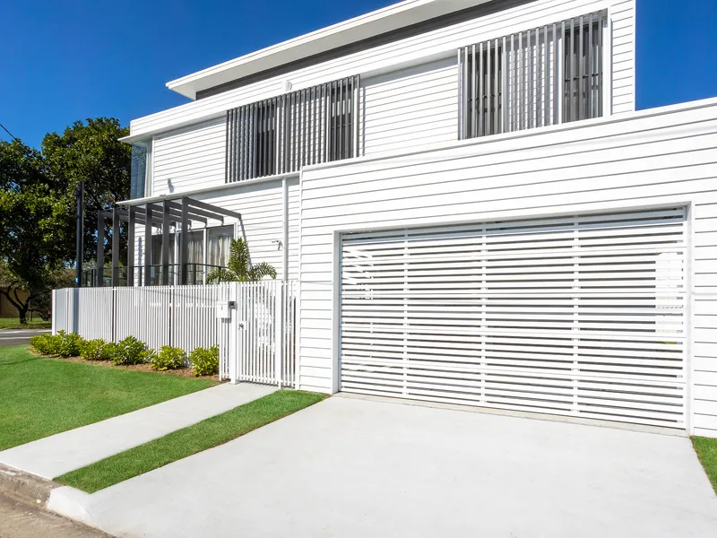 Brand New Coastal Lux Executive Residence
