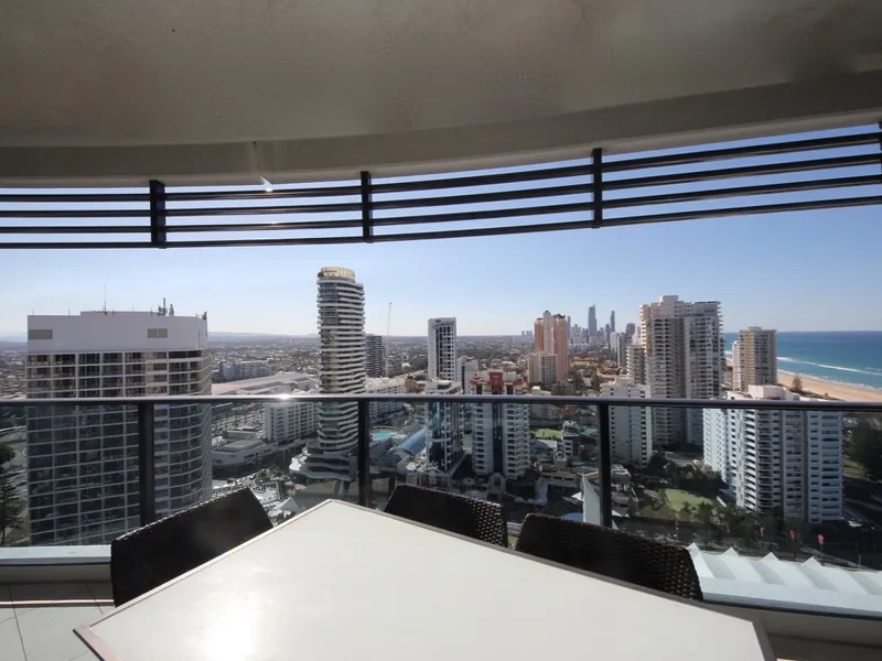 Bigger & Better , Luxury Oracle Apartment