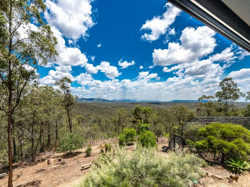 GRAND VIEWS WITH GRAND DESIGN TO MATCH