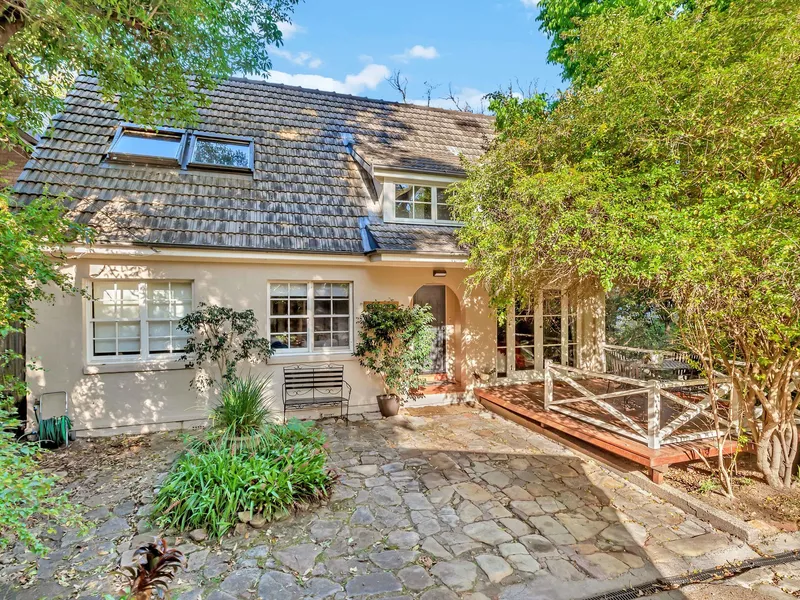 Set in a bushland oasis this gorgeous family home offers a tranquil private retreat