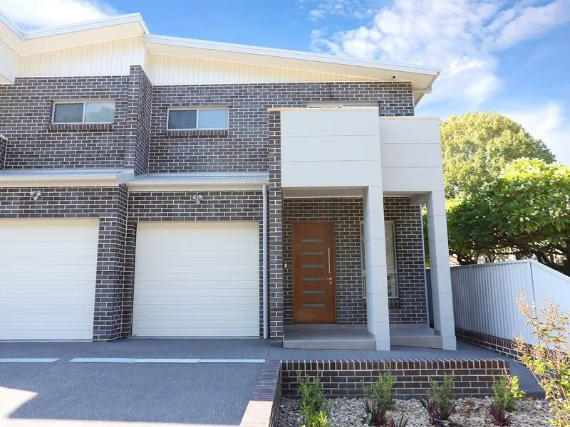 Luxury Five Bedroom Family Home