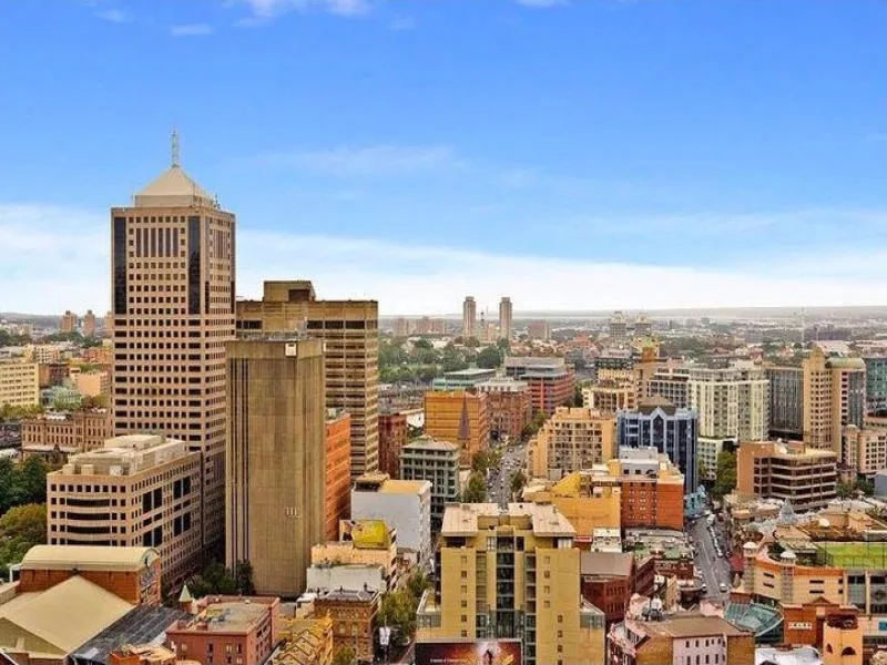 Fully furnished and equipped- in the heart of CBD