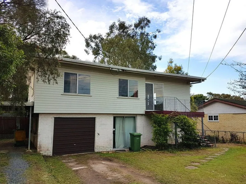 Great Location In Kingston