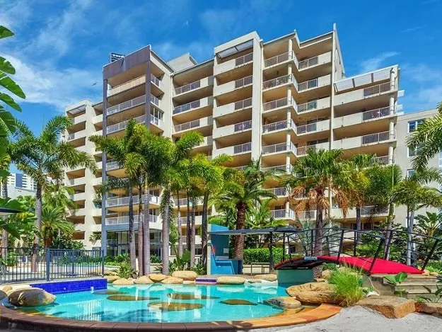 LARGE APARTMENT IN THE HEART OF FORTITUDE VALLEY