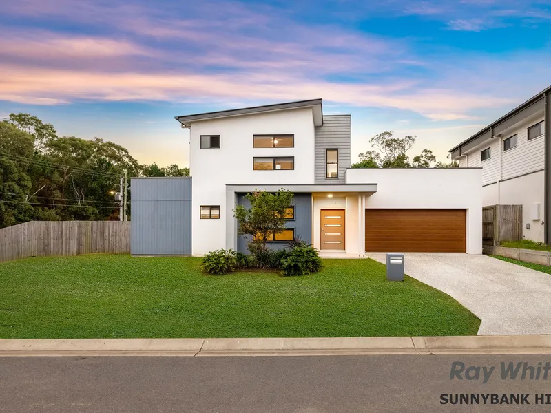 PERFECT PARKSIDE LIVING IN DESIGNER DREAM HOME