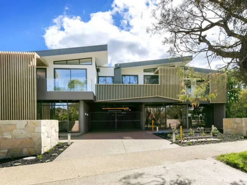 APARTMENT 10/3056 FRANKSTON – FLINDERS ROAD BALNARRING