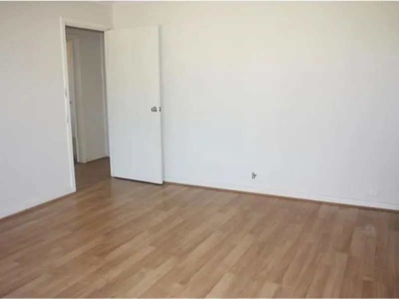 3x1 HOME IN GREAT LOCATION