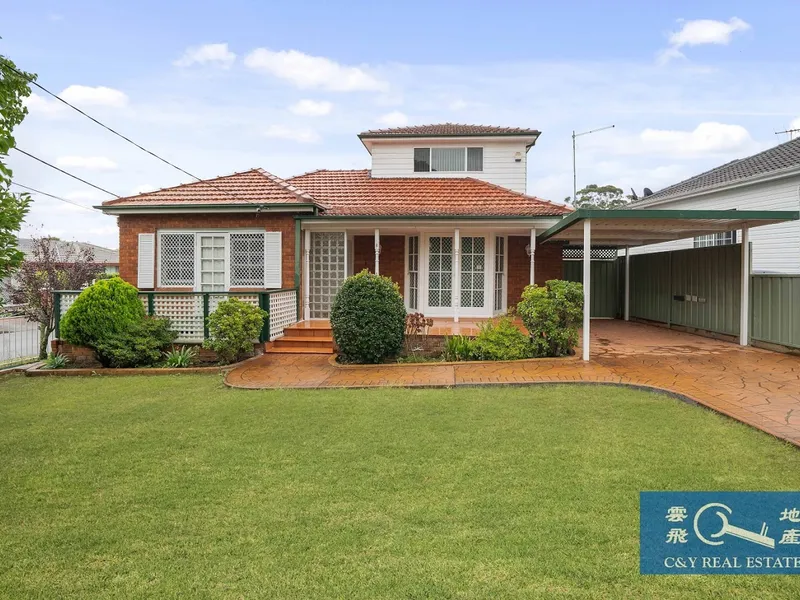 Family home + granny flat