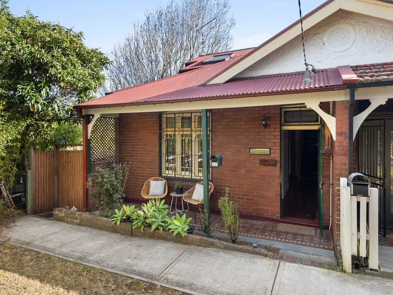 Character-Filled Home on City's Doorstep