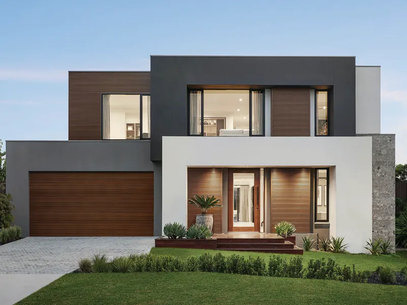 Luxuriously spacious entertainer's delight