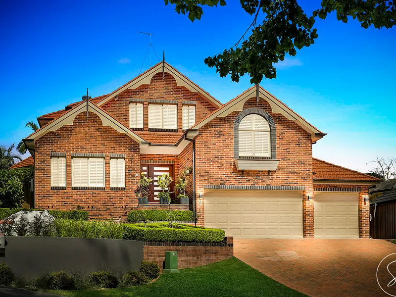 Impressive Family Home | Close to all amenities! 