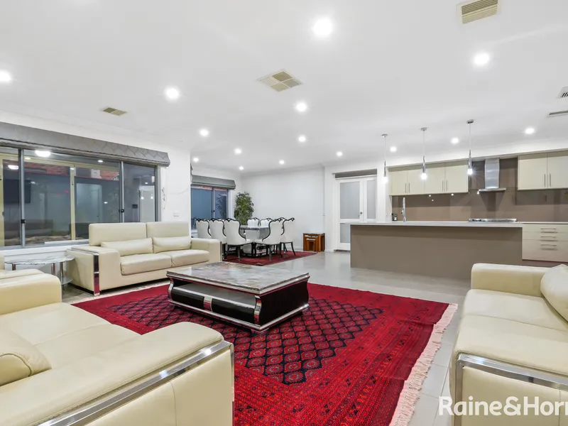 Beautiful Architectural Design & Luxury Family Home