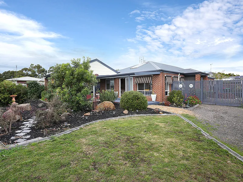4 bedroom home in a quiet rural location
