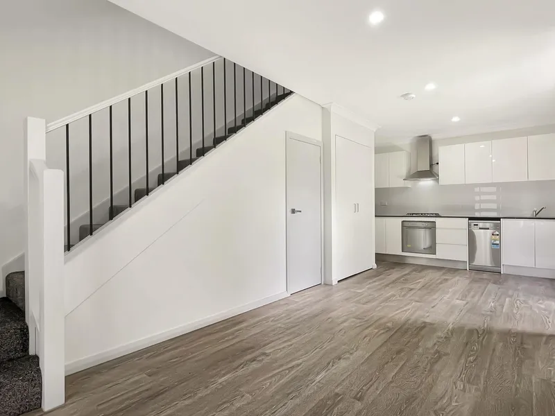 Brand new duplex style granny flat