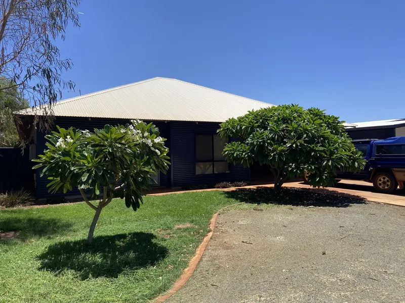 Positive cash flow - 9% + return