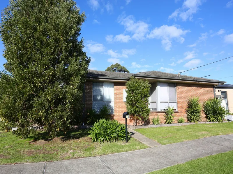 Delightful Home on Low Maintenance Block