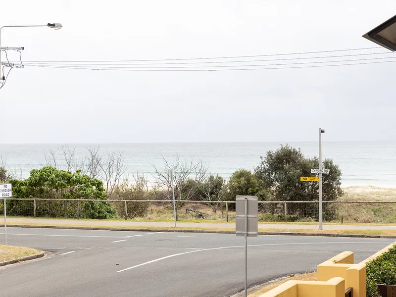 AMAZING BEACH SIDE LIFESTYLE!!