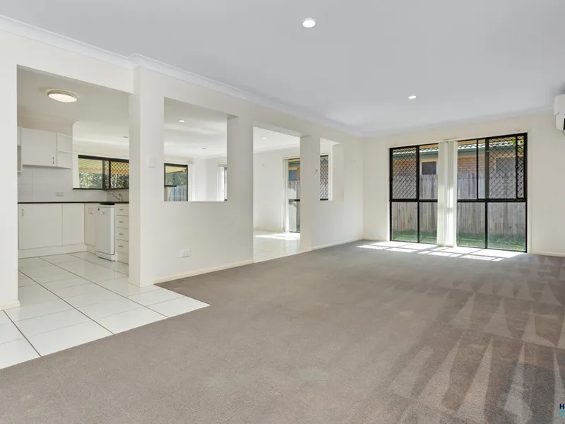 Spacious Family Home with 2 Living Areas & Air-conditioning