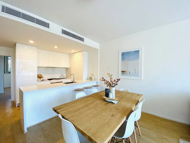 Near-new apartment! Owner Wants It Sold