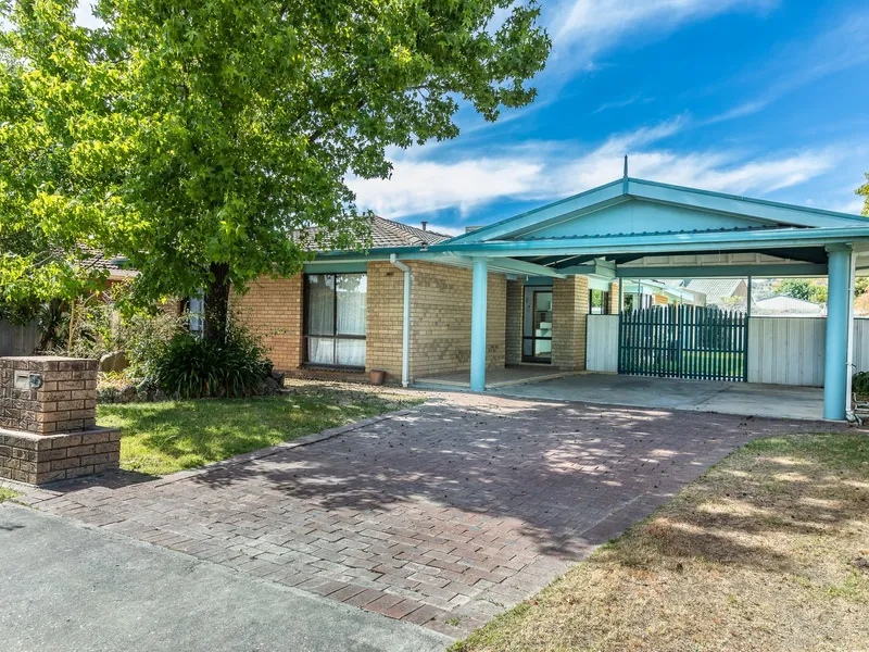 SPACIOUS FAMILY HOME