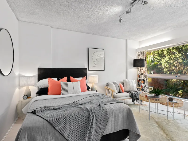 Bright studio with leafy outlook and parking 