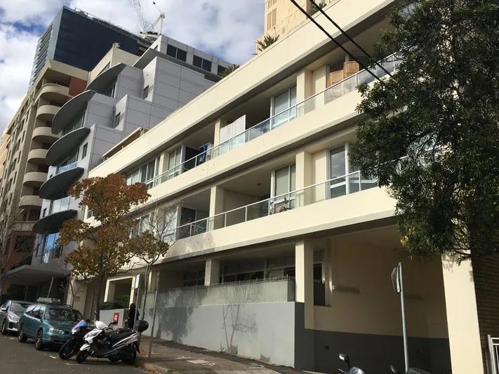 1 Bedroom Apartment In The Heart of North Sydney CBD 