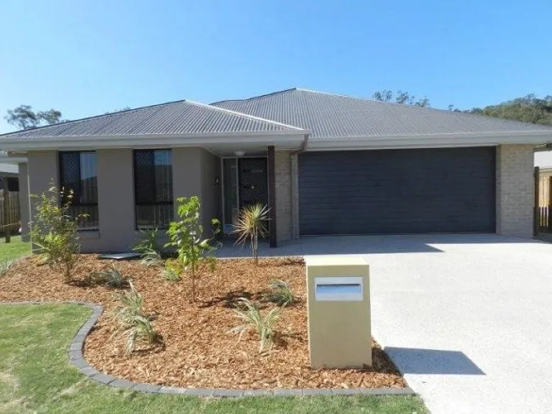 Four Bedroom House in Forest Springs, Kirkwood with Fully Ducted Air Conditioning
