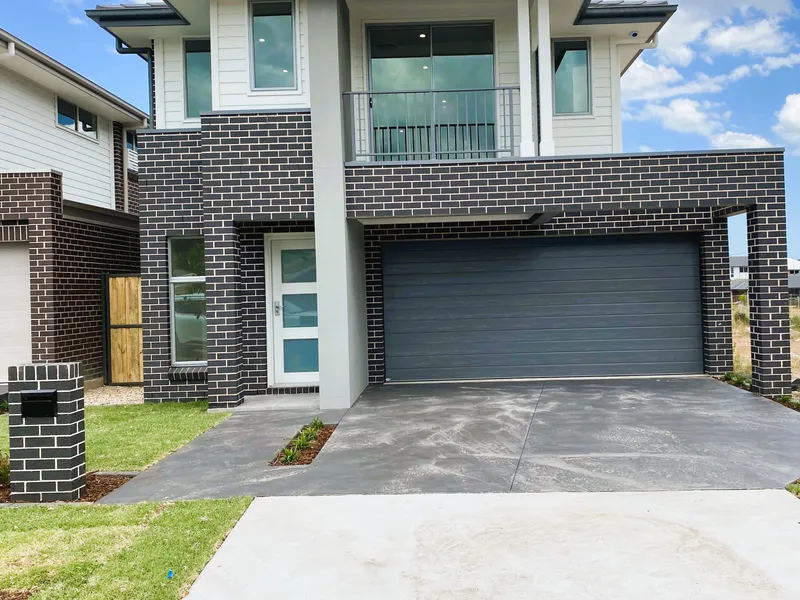 Brand New Family Home With location !!!