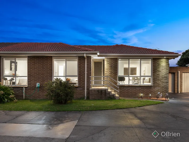 Border of Springvale South and Noble Park. Neat and Updated Hidden Gem. 