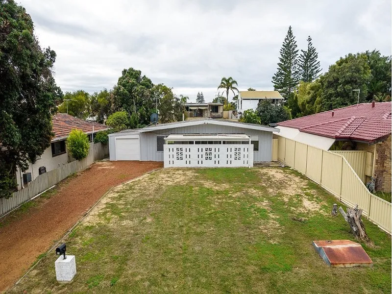 NEW AIR-CON BEING INSTALLED!