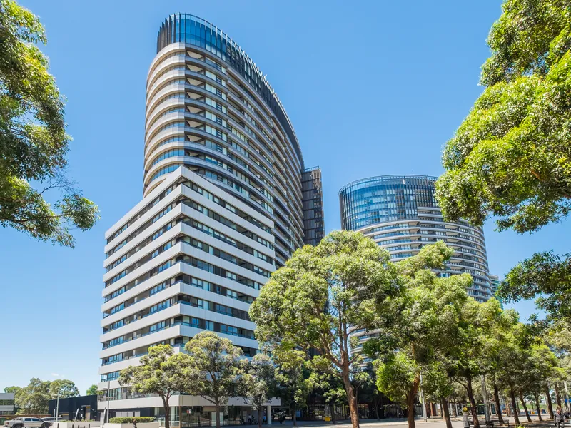 Luxury one-bedroom apartment with Great Convenience
