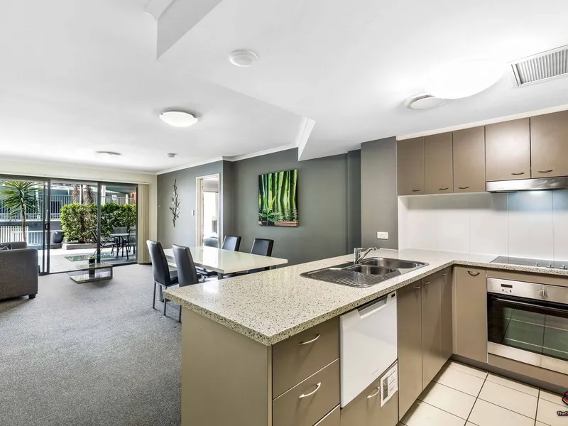 2 BEDROOM, GREAT LOCATION