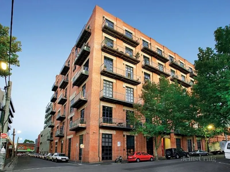 Warehouse Apartment with Two Carparks