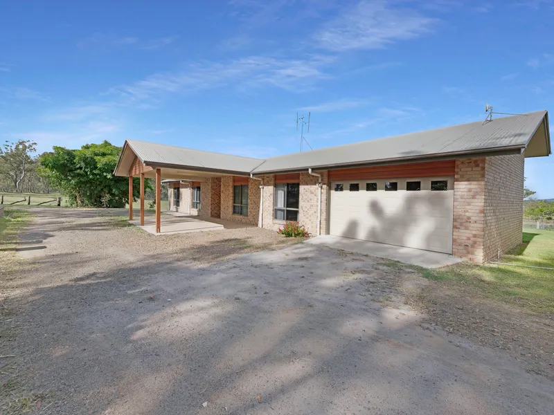 LIFESTYLE, TREE CHANGE, SEA CHANGE 