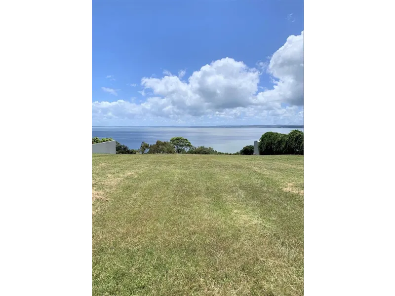 Million $$ Views And Enviable Lifestyle Awaits.