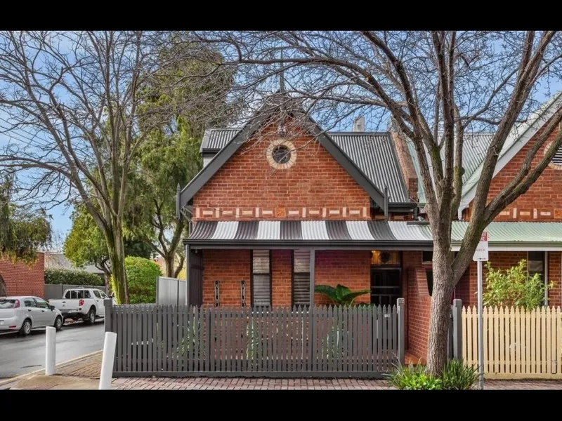 Gorgeous character home on the doorstep of the city!