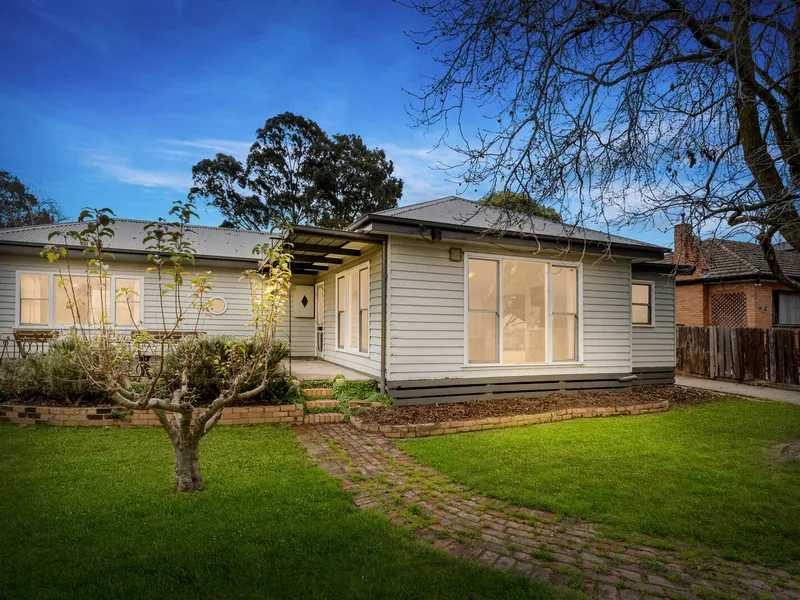 A Magnificent Three Bedroom Home in the Heart of Blackburn