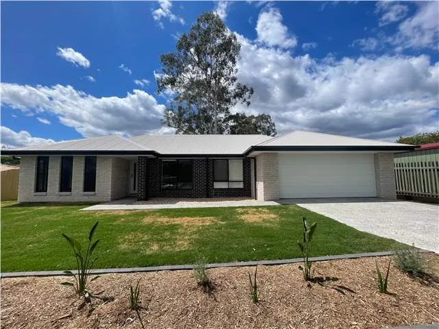 Brand New 4 Bedroom Home in ever popular Jimboomba!