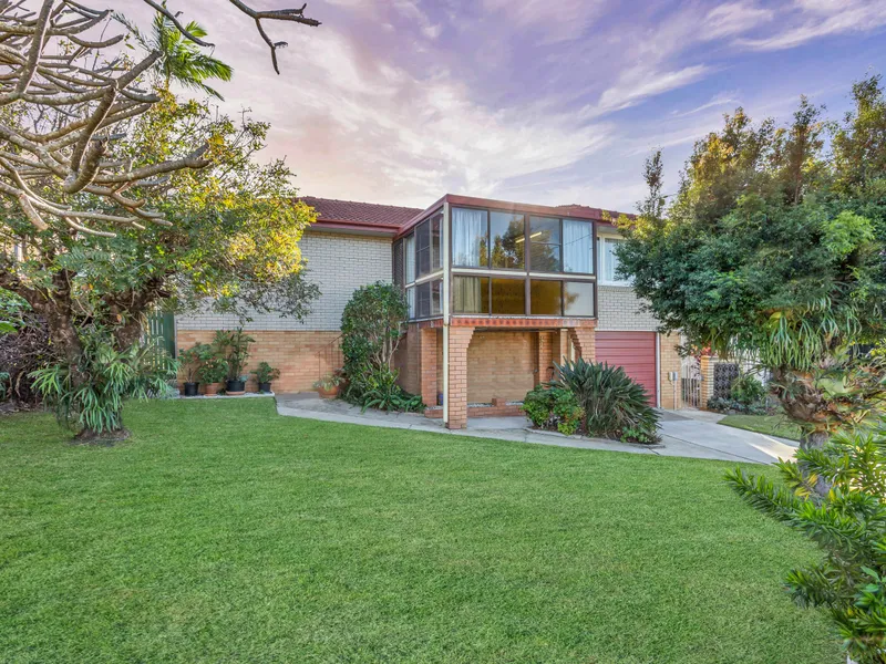 Charming, Expansive Home Hitting the Market for the First Time in 40 years!
