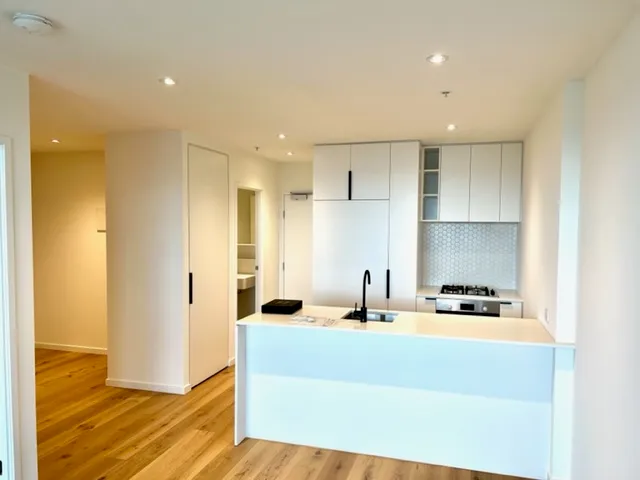 Amazing One bedroom Apartment with full Study