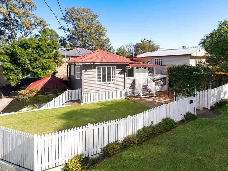 Outstanding Location, Luxurious Renovation at Ashgrove with Dual Living