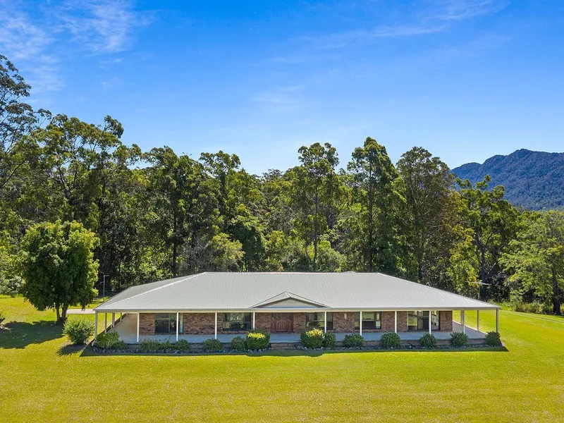 A touch of class and elegance...expertly designed country home on Bellingen acreage