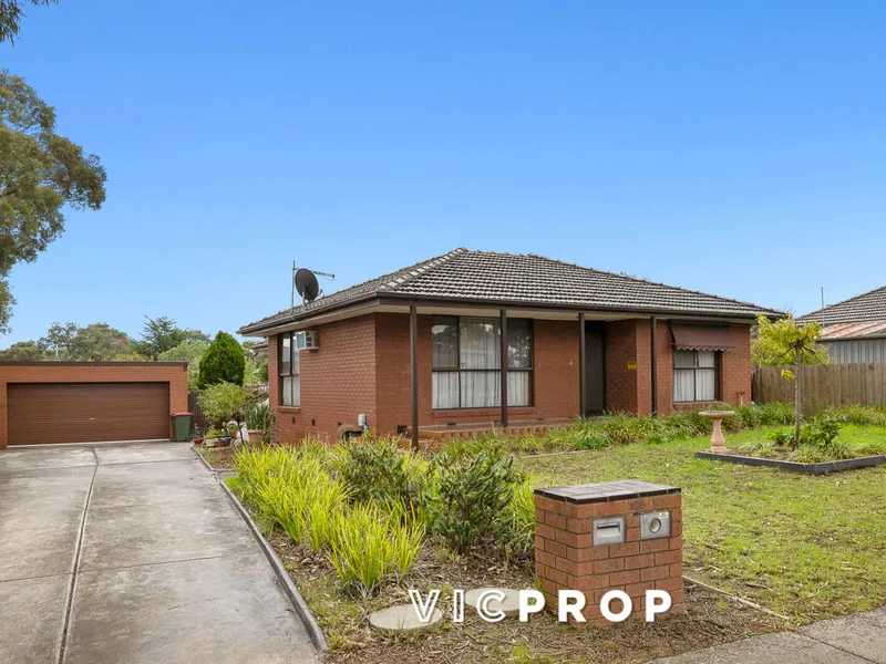 Impressive Living, Comforts & Scope on 800m2