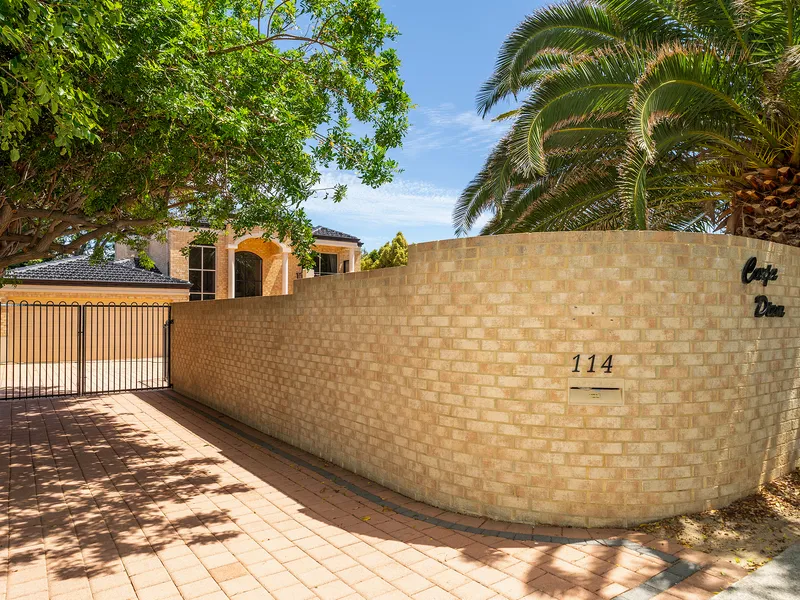 Fantastic  R40 Development Site or Family Home