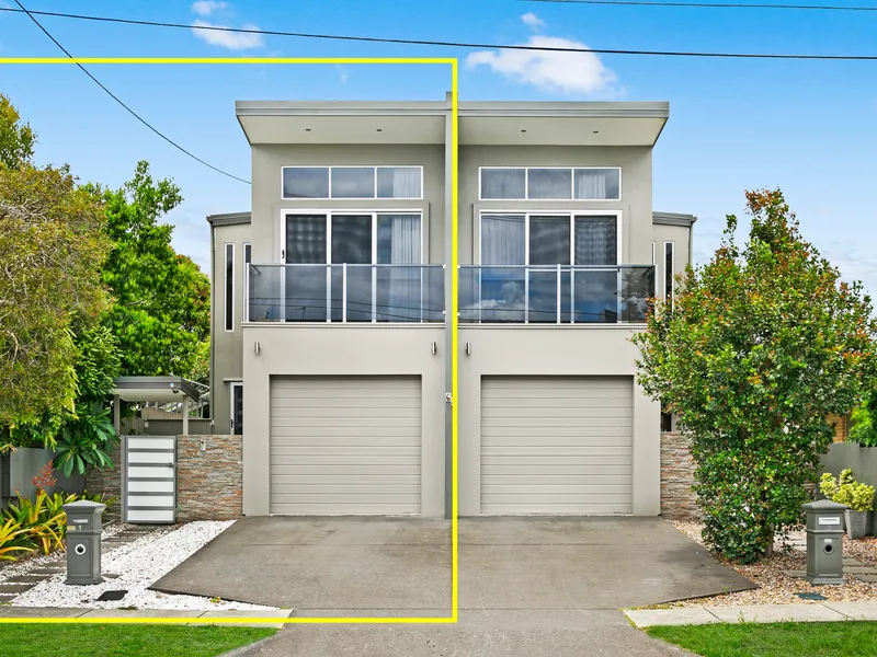MODERN VILLA FOOTSTEPS TO THE OCEAN