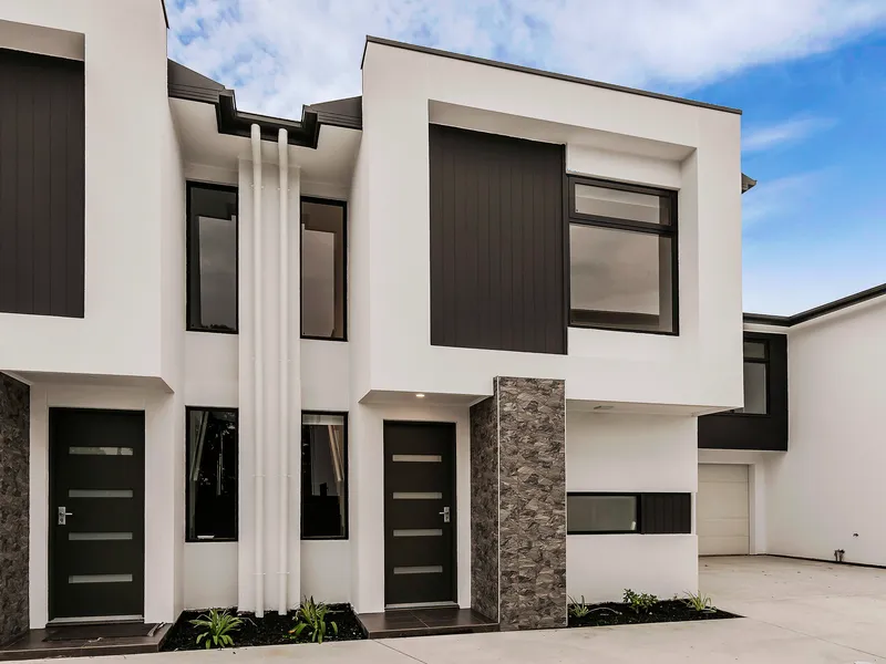 BRAND NEW MODERN TWO STOREY TOWNHOUSE