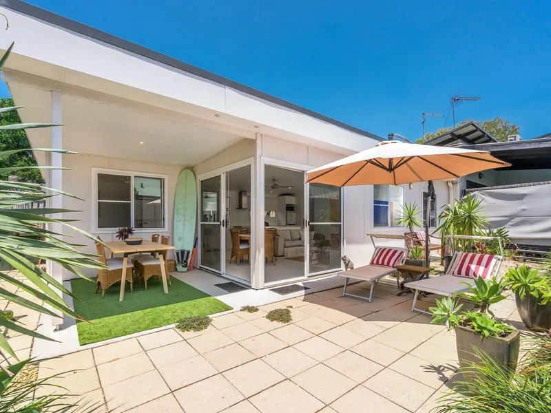 Beachside Suffolk Villa