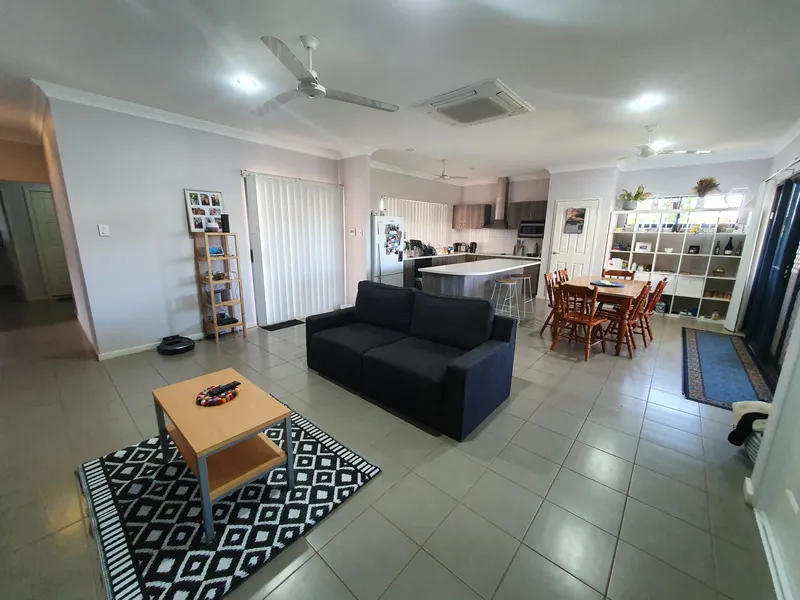 Broome Style Beauty - Not a cent to spend