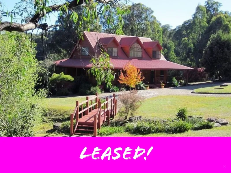 CHARMING TWO STORY HOME JUST 15 MINUTES FROM MANSFIELD TOWN CENTRE