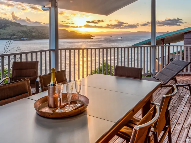 Perfect holiday home with panoramic views.
